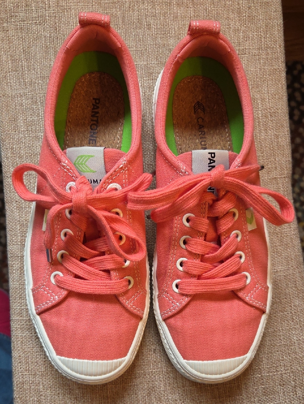 CARIUMA-Pantone Coral Canvas Lace-Up Sneakers 7.5 Med.